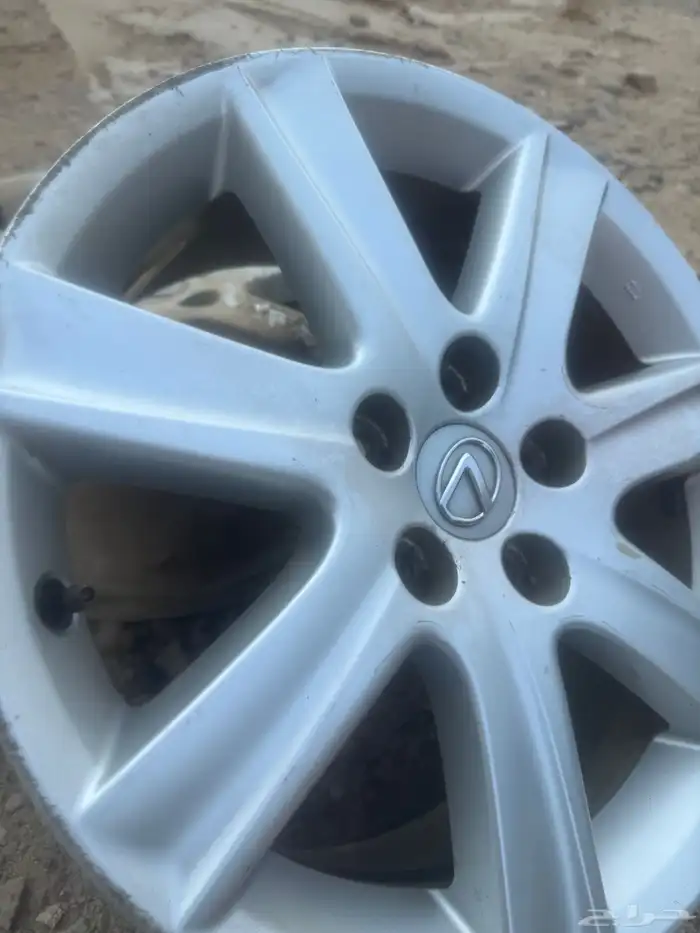 جنوط ليكزس es مقاس 17 البيع سمح 0