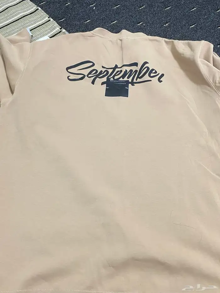 ملابس بلايز وبناطيل رجاليه للبيع نظيفه جدا جدا 2