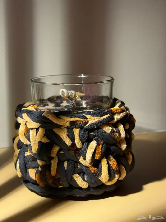 شمعة مصبوبة يدوي ا 3