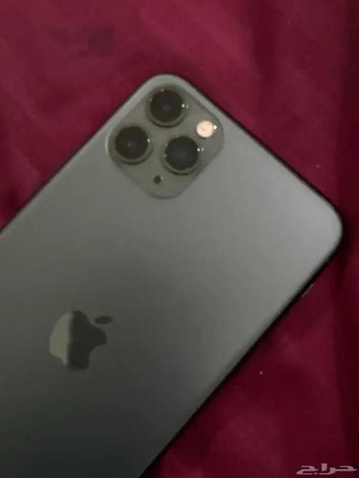 ايفون 11 برو ماكس مافك 6