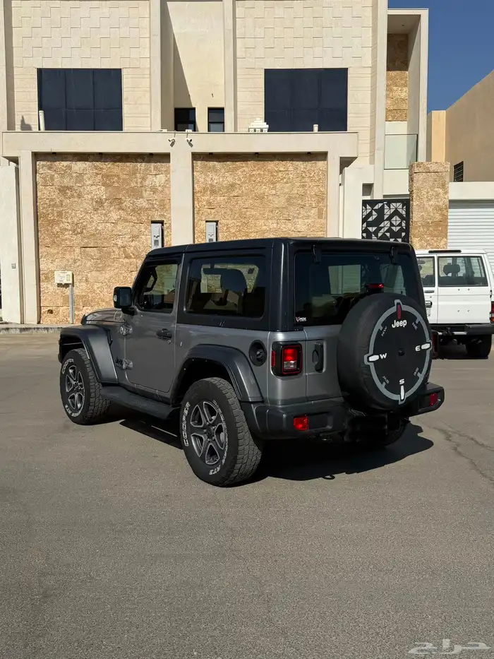 جيب رانجلر 5