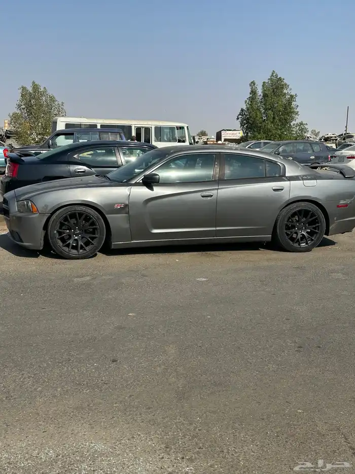 دودج تشارجر قطع تشليح فقط 3