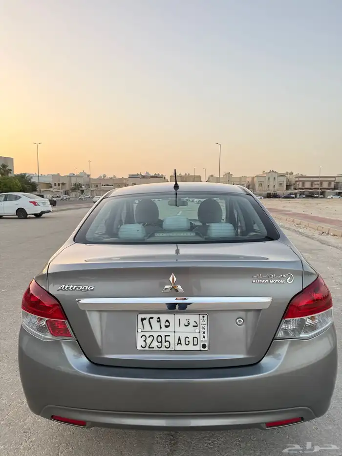 ميتسوبيشي اتراج 2019 سعودي قمه بنضافه 9