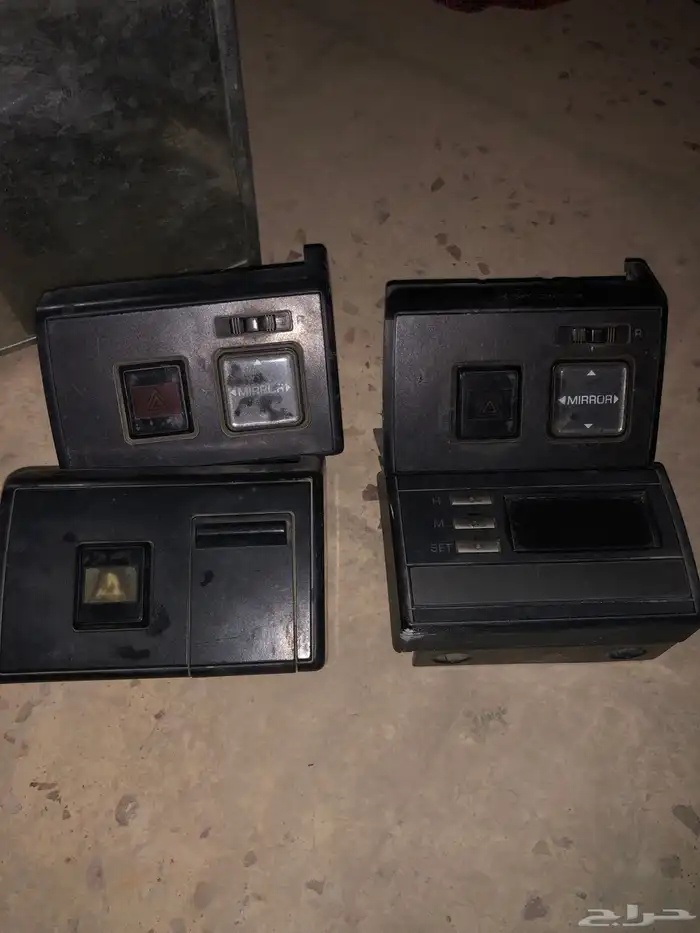 للبيع قطع كرسيدا قديم نظيف و اسعار مناسبة جدا 11