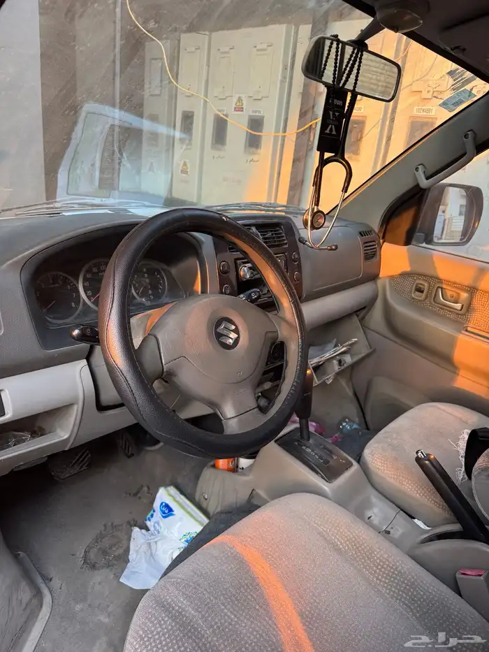 باص APV سوزوكي 7