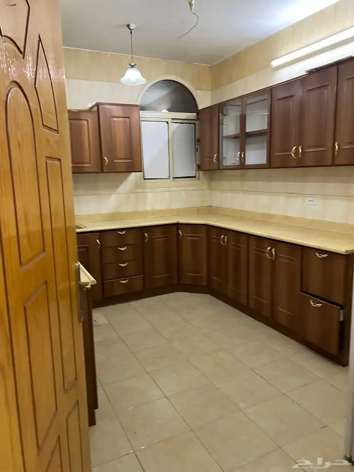 شقه مفروشه الطايف اربع غرف وشقق بجوارمدرسة بنات ابتدائي 8