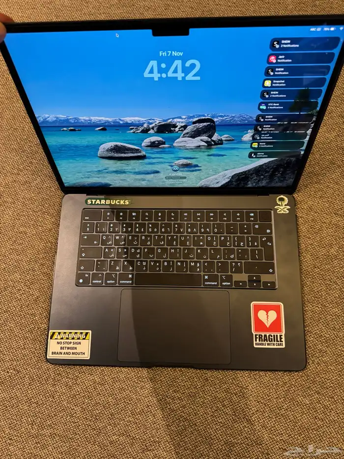 mac book air m3 0