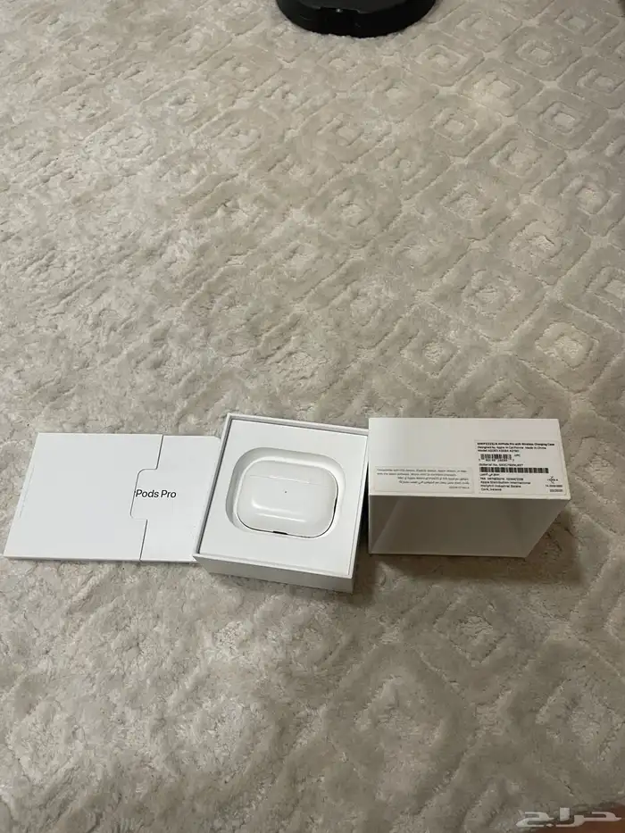 سماعات ايربودز 4