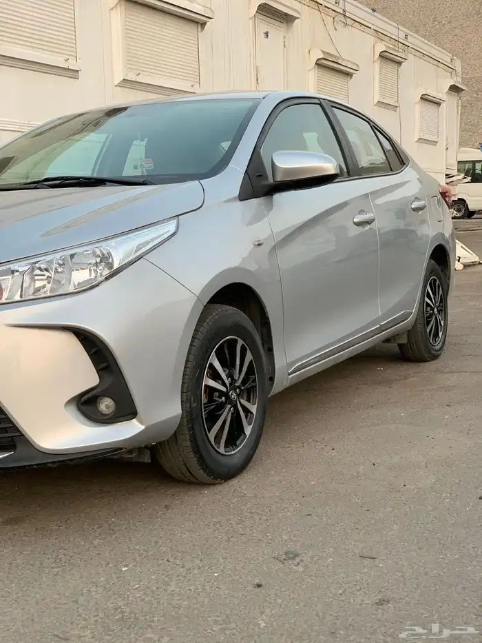 تويوتا يارس وكالة 2022 فل كامل 0