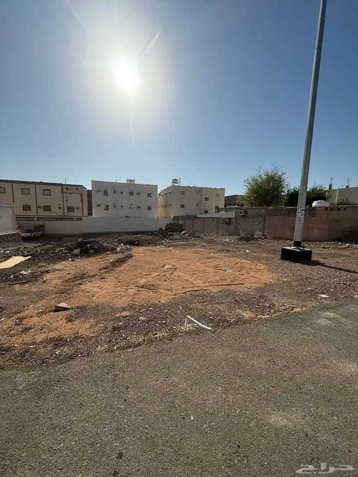 للبيع ارض في حي الربوة (الزهرة) م580 ثلاث واجهات 17