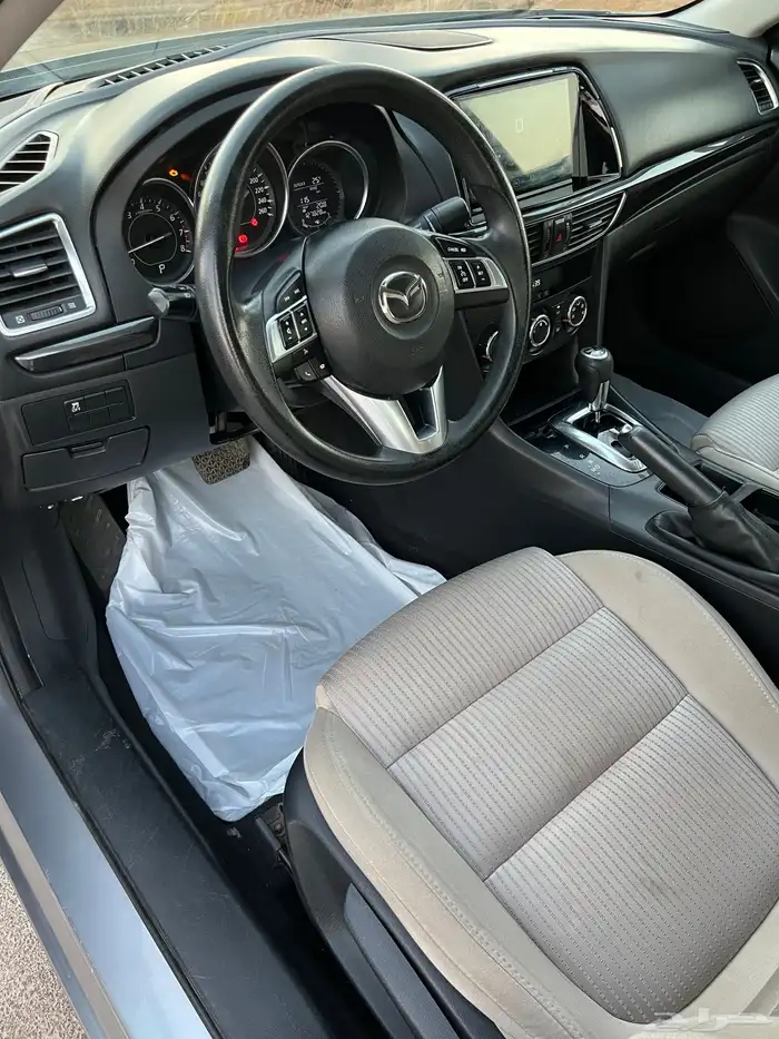 مازدا 6 عداد قليل (2015). 14