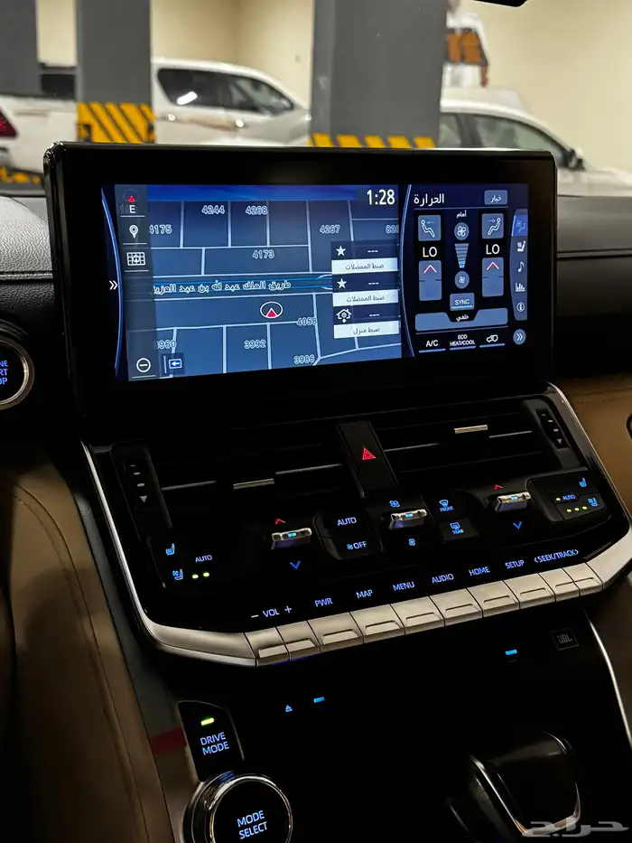 لاندكروزر VXR 2022 قطري 10