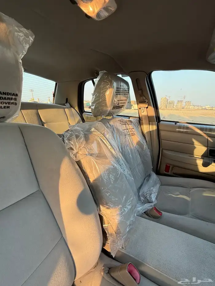 فورد كراون فكتوريا بوليسي مخزن 2011 22