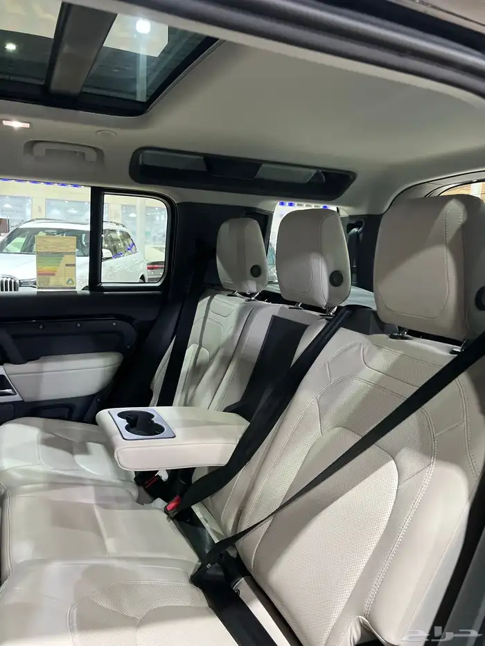 ديفندر 2023 ناغي 10