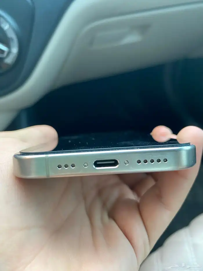 ايفون 15 برو 7