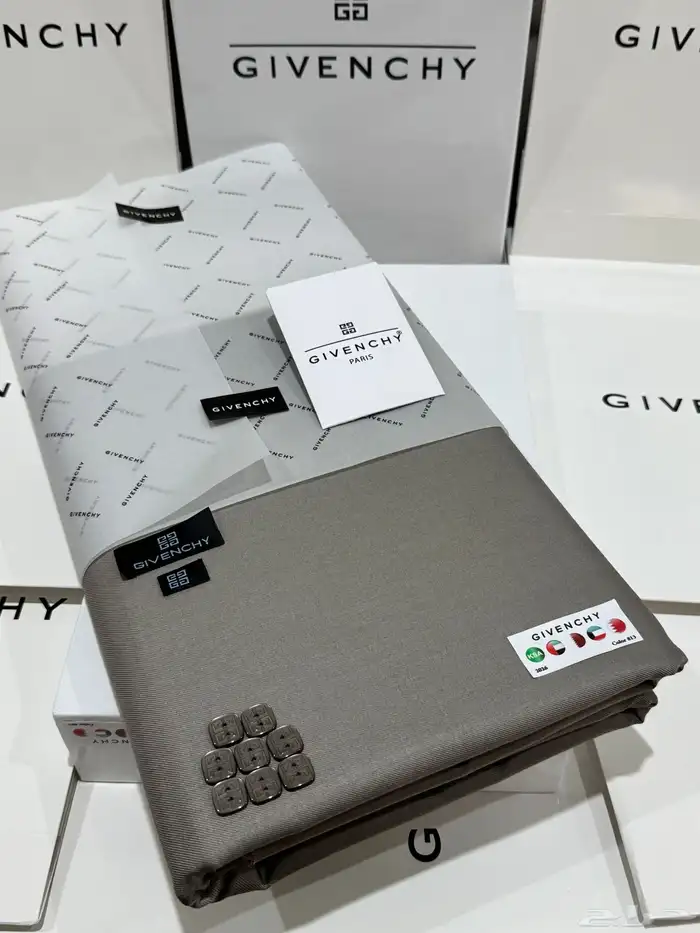 اقمشة شتوية جيفنشي جودة عالية 2026 19