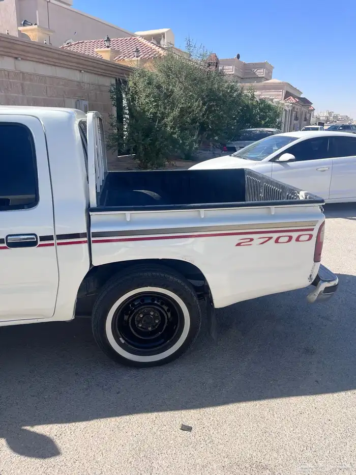 هايلكس للبيع 3