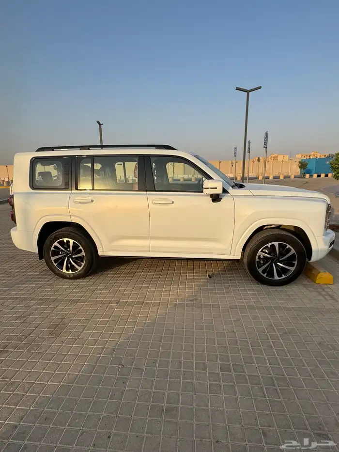 هافال اتش 9 H9 2025 فل كامل ابيض ماشي 22 الف 4