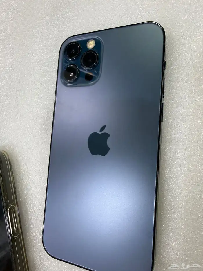 ايفون 12 برو 256g 4