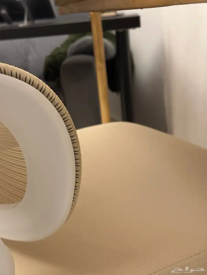 مكتب وكرسي 1