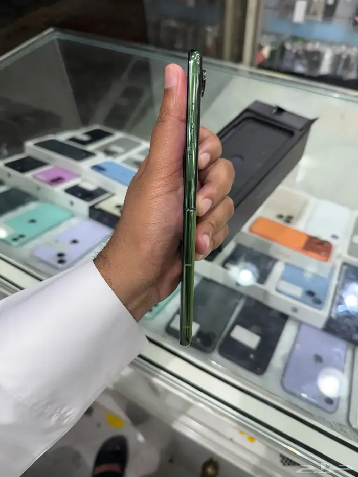 موتورلا رازر 50 الترا 512 7