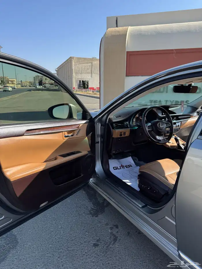 سيارة لكزز سيدان ES350 6
