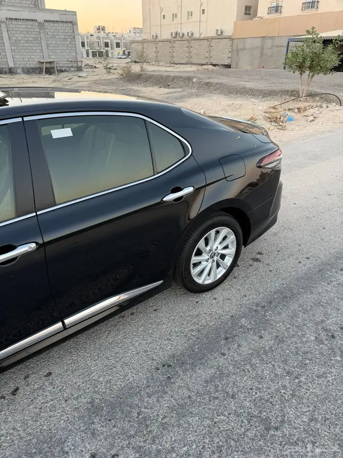 للبيع كامري 2024 شبه اصفار تم تنزيل الحد 1