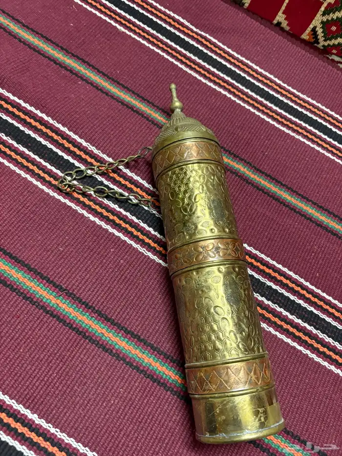 شت فناجيل منقوش نقش يدوي 1