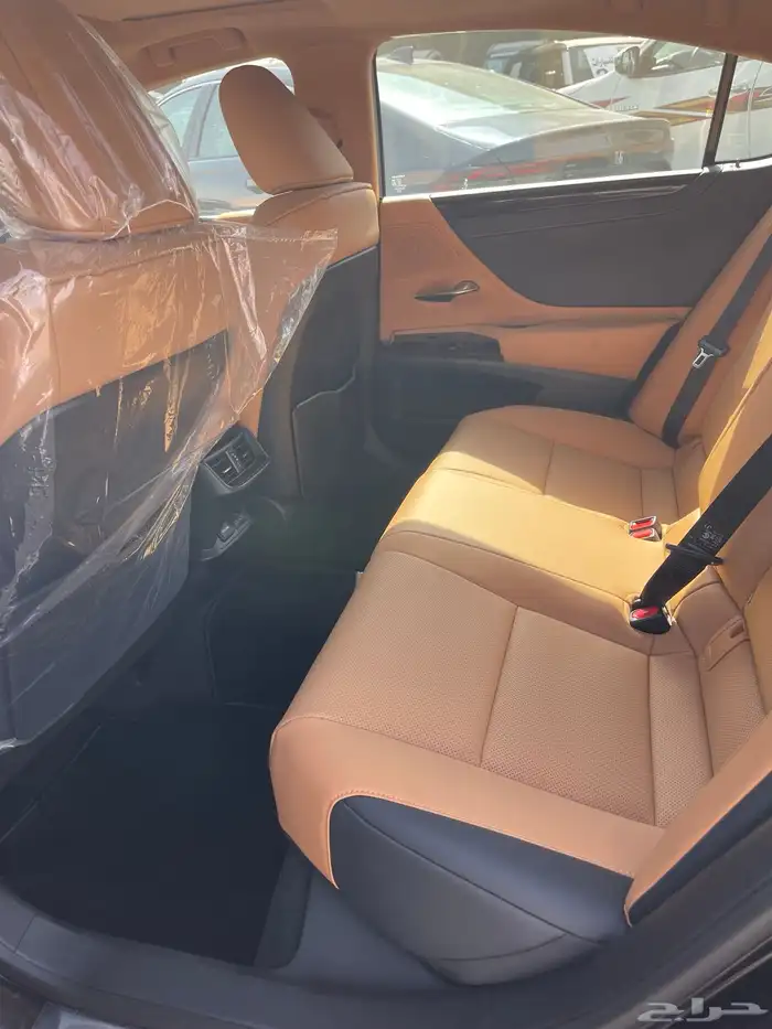 لكزس ES 350. الساير 2025. CA. بالكاش والاقصاد 8