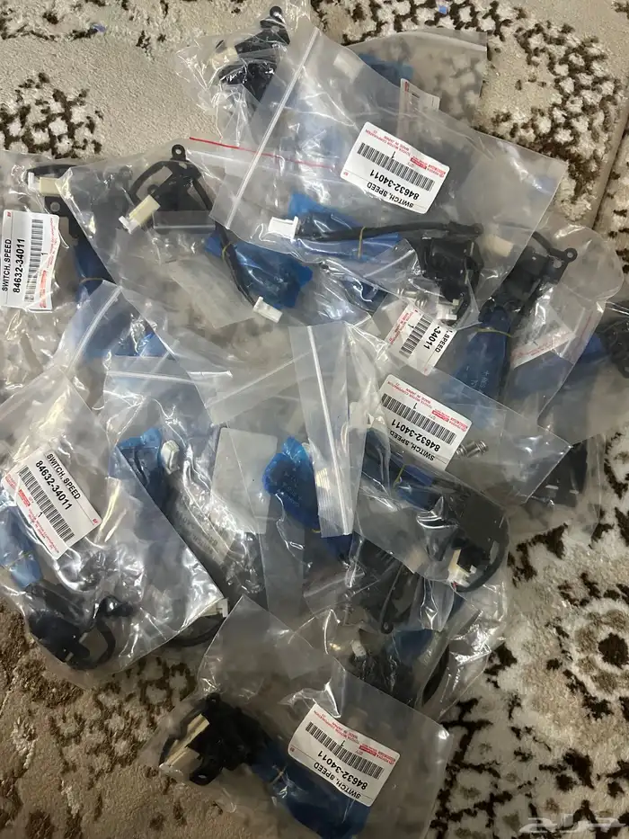 مثبت سرعه تويوتا لكزس 0