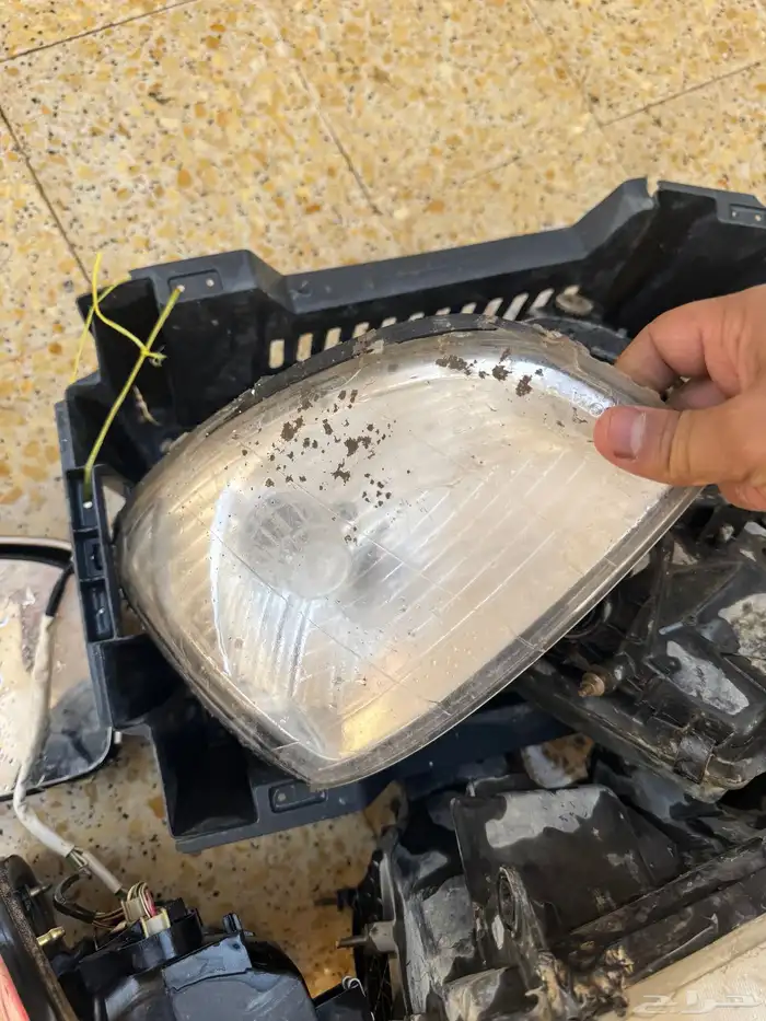 شمعات وانوار في اكس او 2005 2