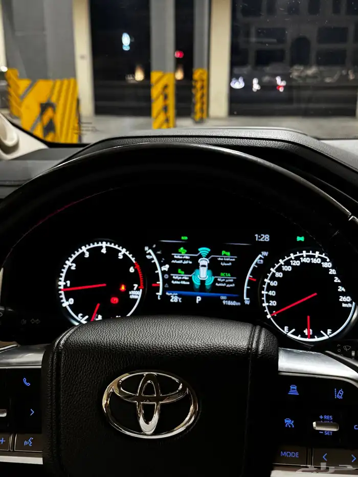 لاندكروزر VXR 2022 قطري 9