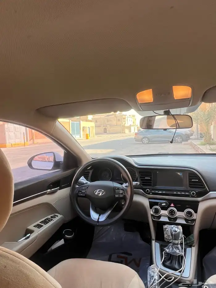 النترا 2019 مكينة 2000 8