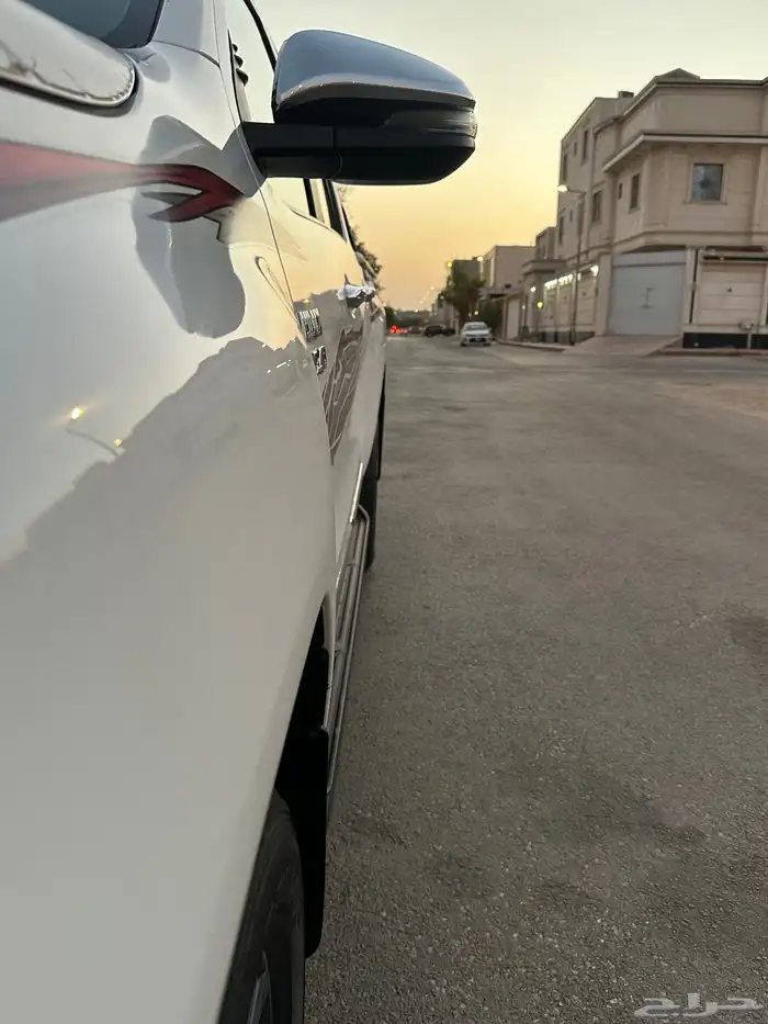 تويوتا هايلكس 2023 غمارتين دبل ديزل قير اتوماتيك . 7