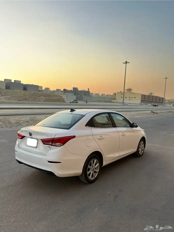 للبيع شانجان السفن 2024 فل كامل 3