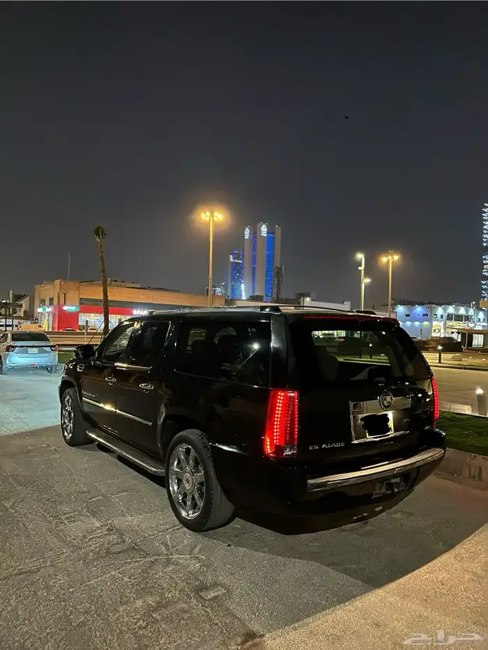 اسكاليد 2007 اسود 1