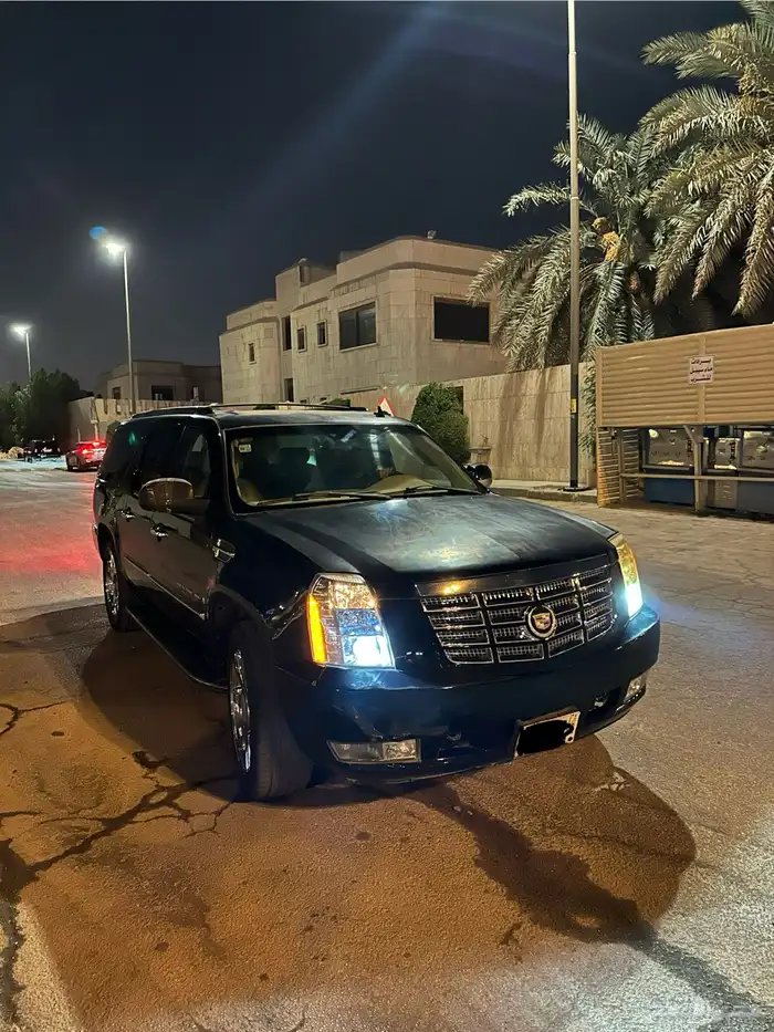 اسكاليد 2007 اسود 4