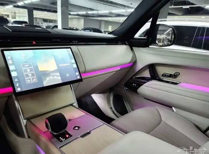 رينج روفر 2024 13