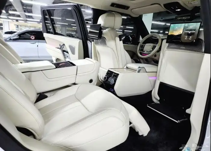 رينج روفر 2024 14