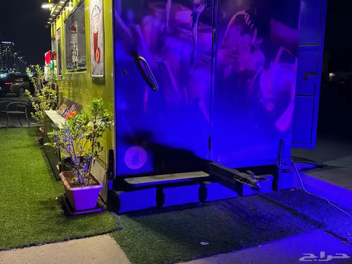 فود ترك للبيع بحالة ممتازه 3