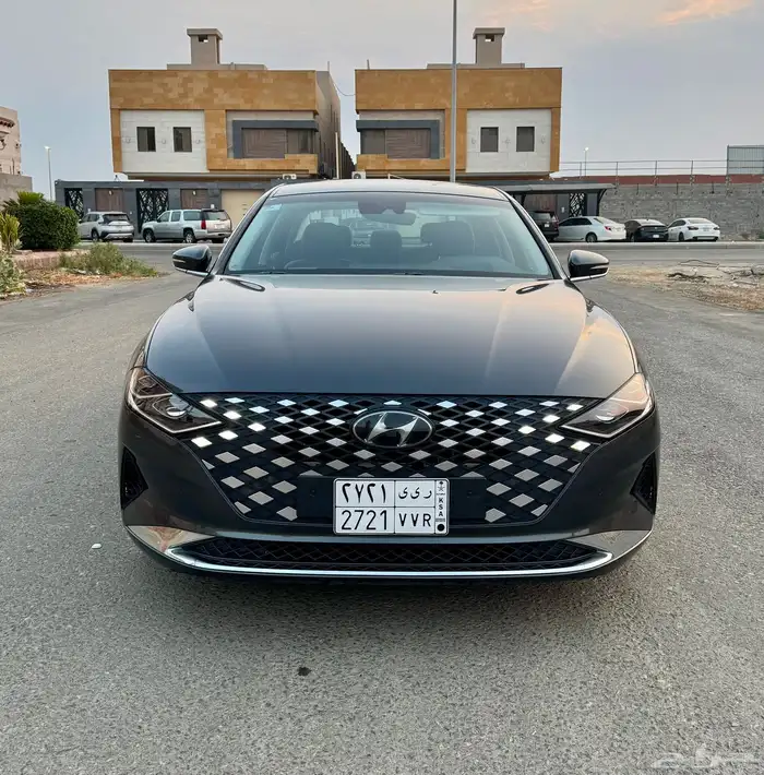 للبيع ازيرا 2020 رمادي 0