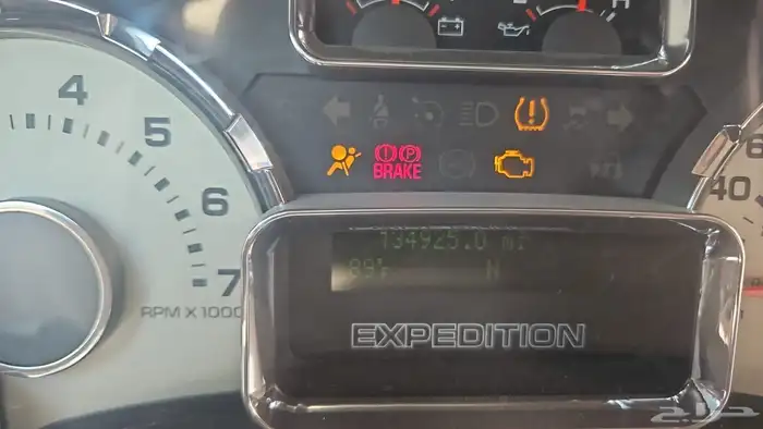 للبيع فورد اكسبديشن 5