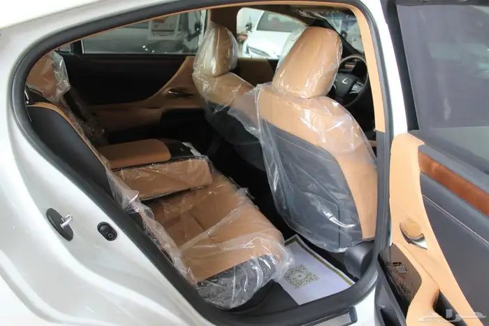 لكزس - ES300 HH هايبرد - 2025 - فل كامل - خليجي 25