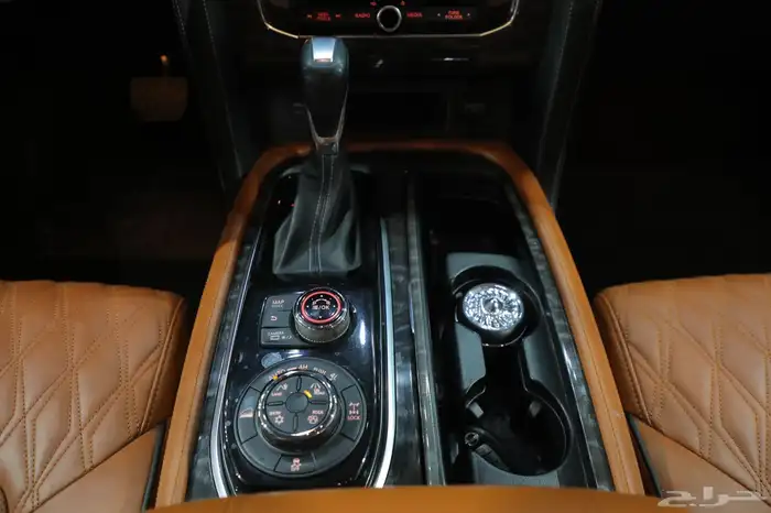 نيسان باترول 2020 فل كامل شبه جديد 15