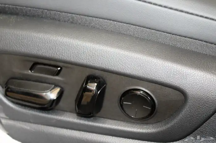 لكزس - ES350 CC - بريمي - 2025 23