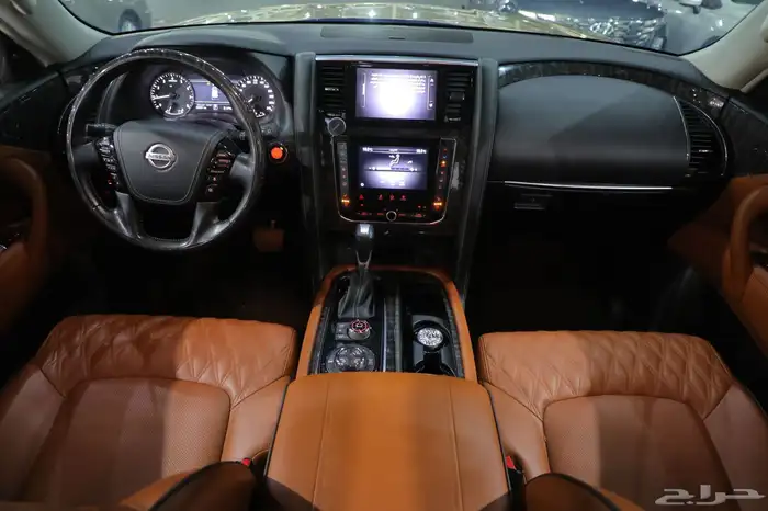 نيسان باترول 2020 فل كامل شبه جديد 10