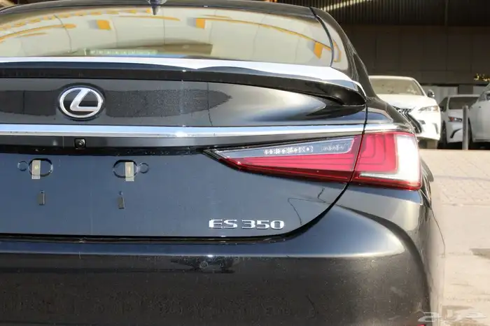 لكزس - ES350 CC - بريمي - 2025 11