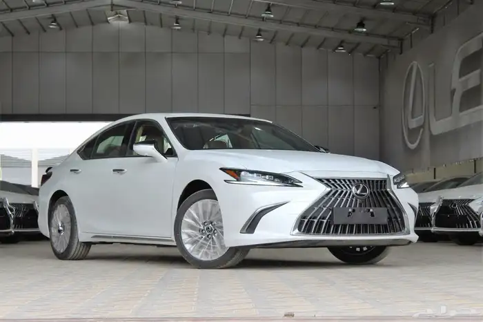 لكزس - ES300 HH هايبرد - 2025 - فل كامل - خليجي 7