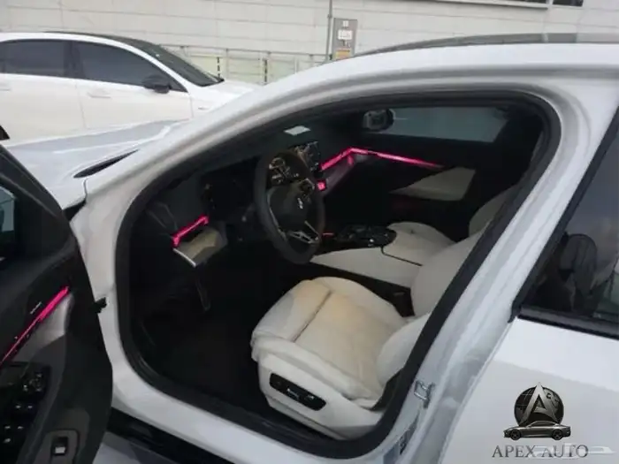 BMW 520 i أصفار 6