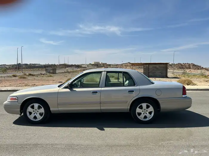 فورد فكتوريا 2009 0